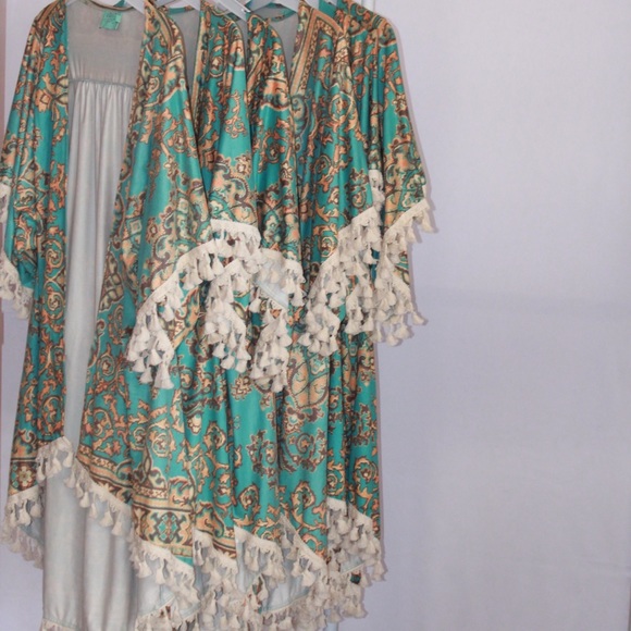 JUDITH MARCH ALDIN  RUG SUEDE PRINT Cozy Cardigan - Picture 4 of 6